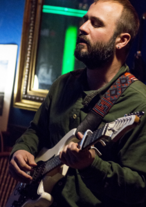Miles Cooper Seaton all'hanabi